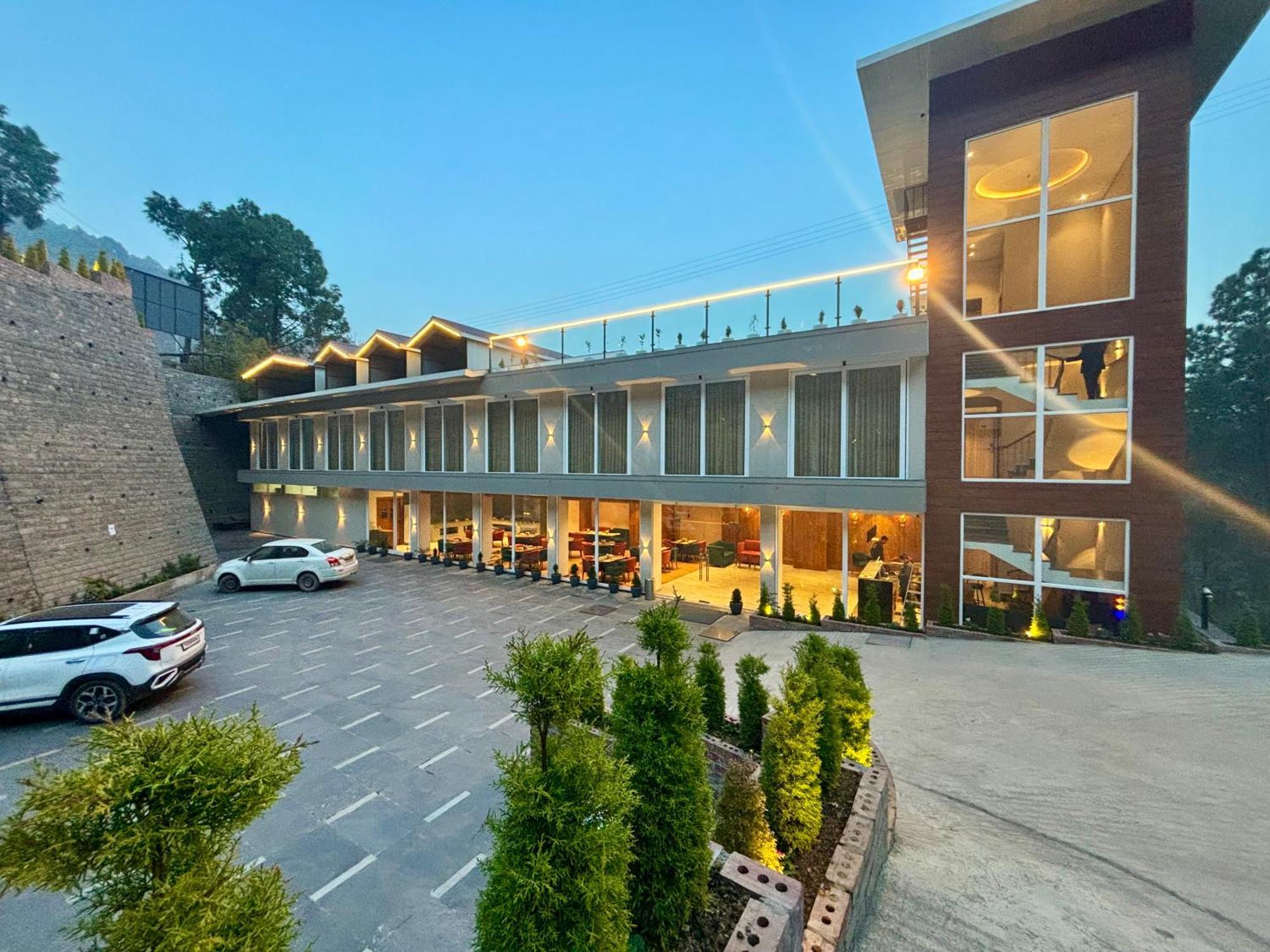 Arnisa Kasauli - A Boutique Hotel 外观 照片